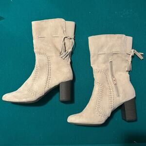 Simply Styled Talise Beige Suede Mid Calf Boots Women’s Size 8M Block Heel Zip